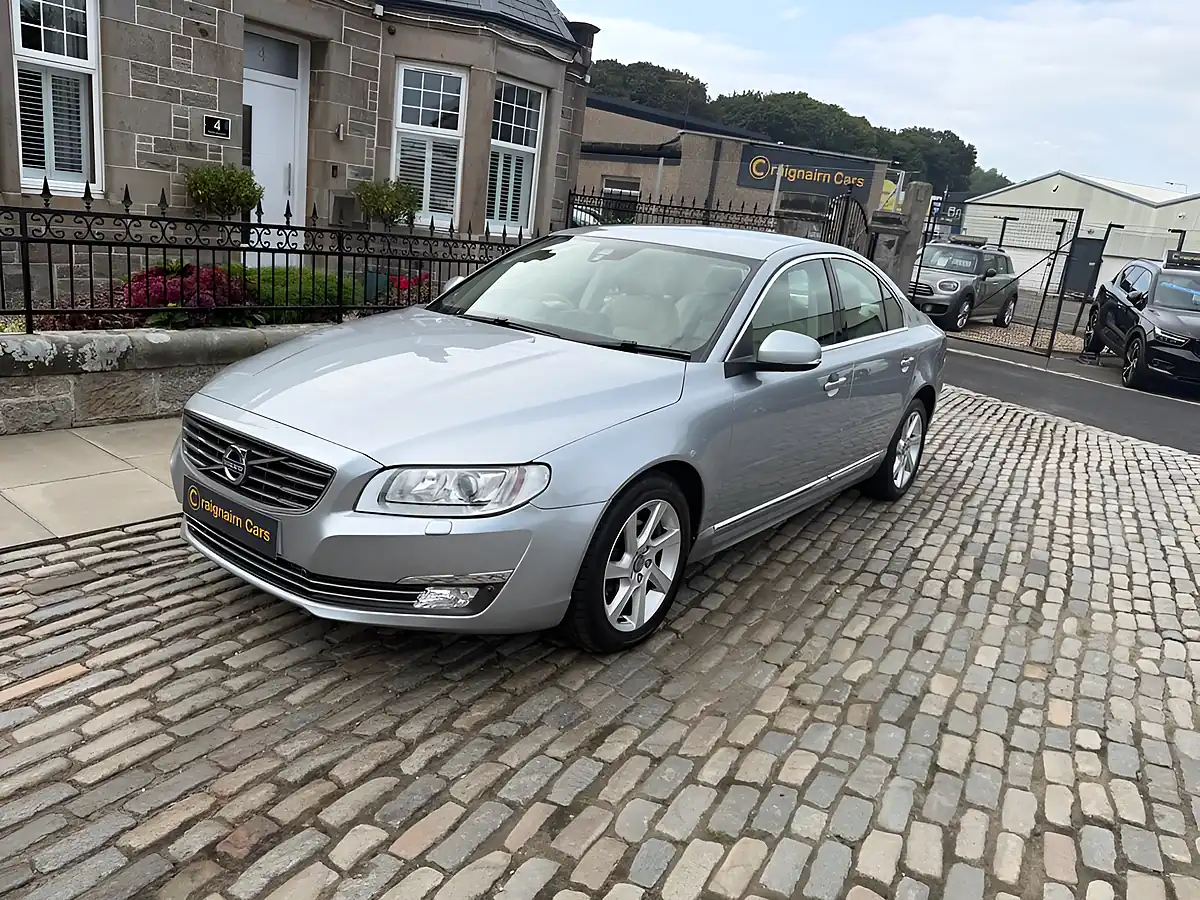 Used 2014 Volvo S80 Se Lux Silver - Interior and Exterior details 10