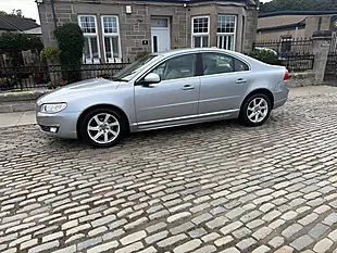 Used 2014 Volvo S80 Se Lux Silver - Interior and Exterior details 5