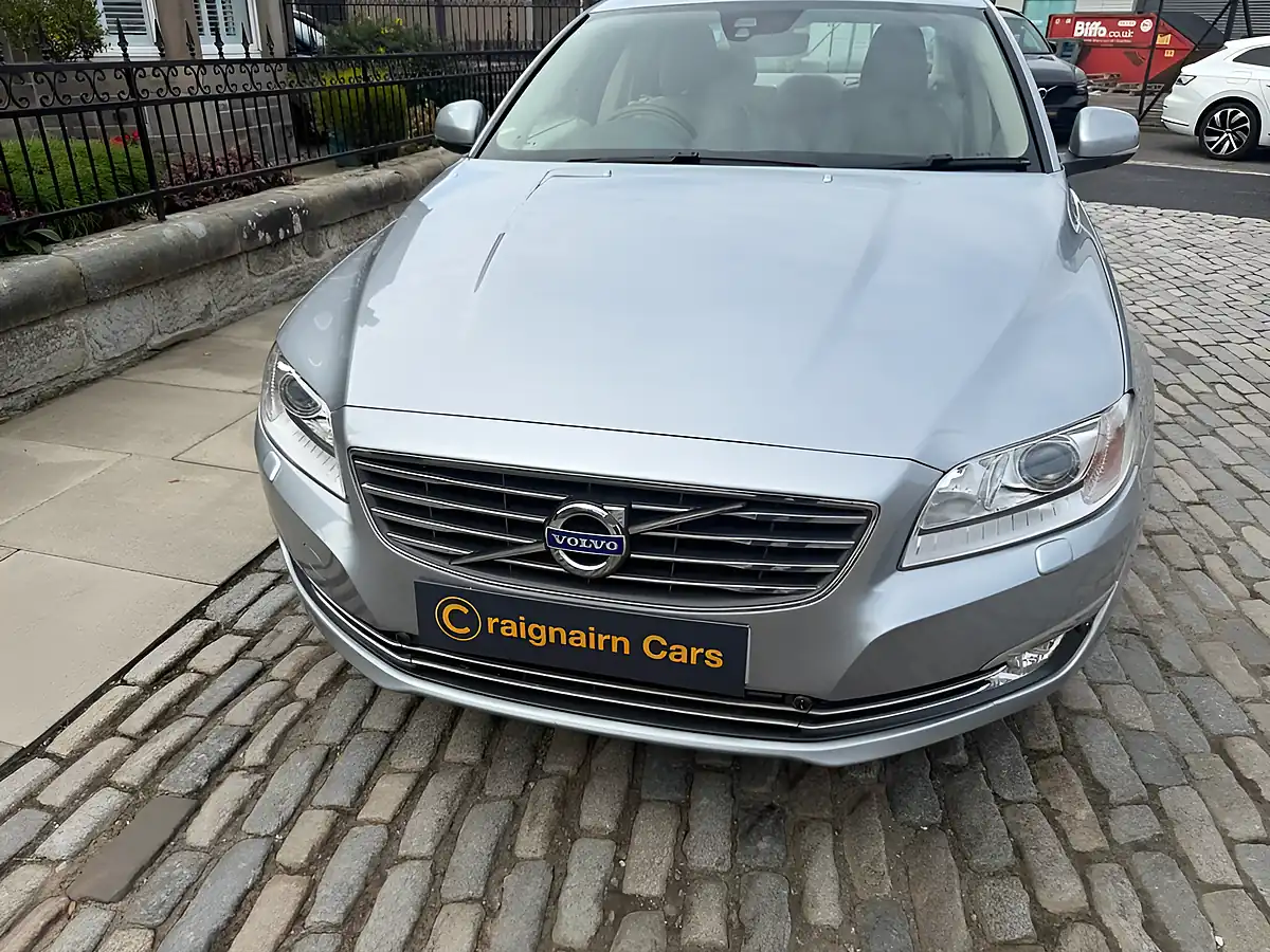 Used 2014 Volvo S80 Se Lux Silver - Interior and Exterior details 6