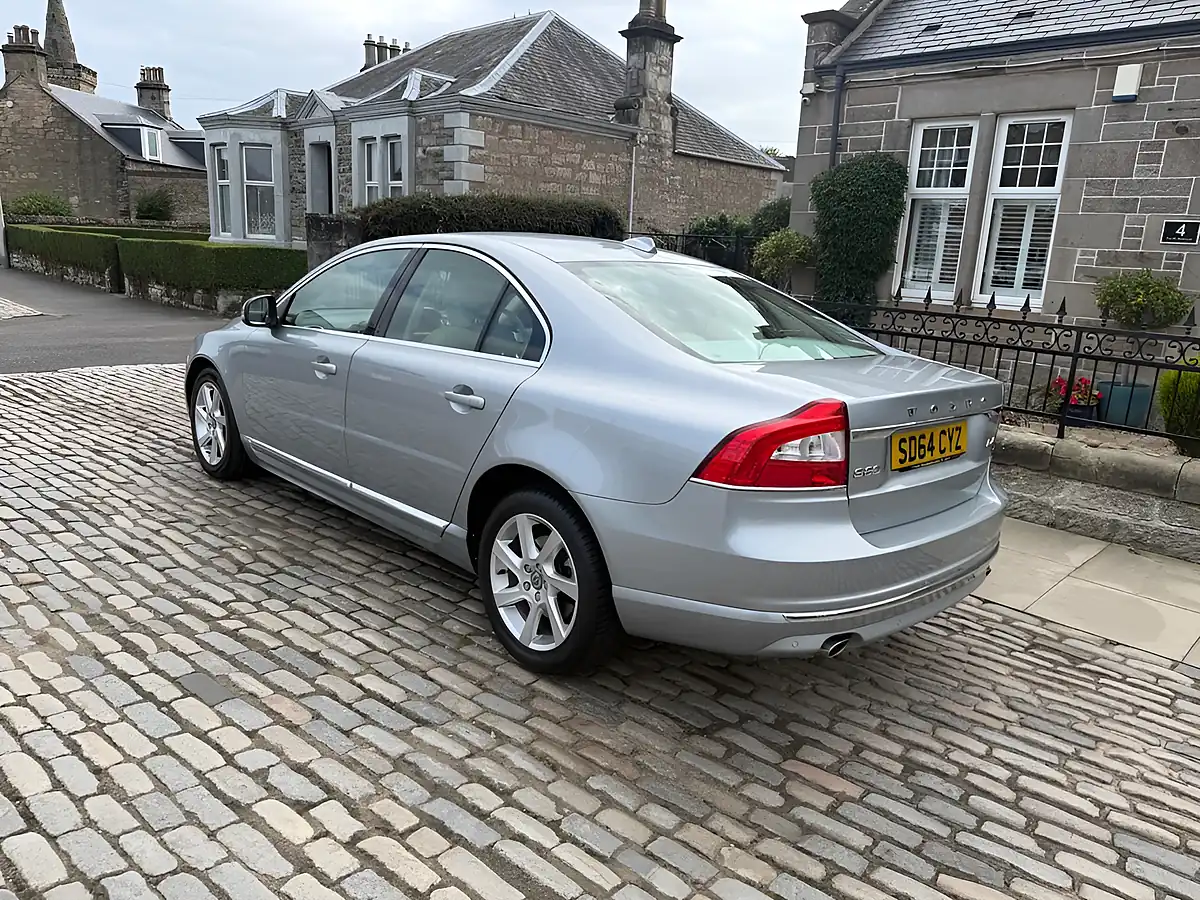 Used 2014 Volvo S80 Se Lux Silver - Interior and Exterior details 8