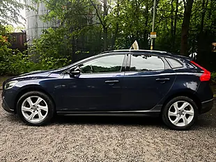 Used 2014 Volvo V40 Cross Country Lux Blue - Interior and Exterior details 6