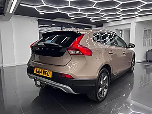 Used 2014 Volvo V40 Cross Country Lux Bronze - Interior and Exterior details 10