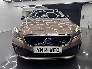 Used 2014 Volvo V40 Cross Country Lux Bronze - Interior and Exterior details 2