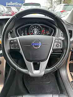 Used 2014 Volvo V40 Cross Country Lux Bronze - Interior and Exterior details 19