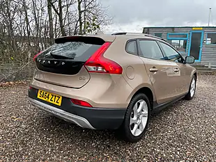 Used 2014 Volvo V40 Cross Country Lux Bronze - Interior and Exterior details 3