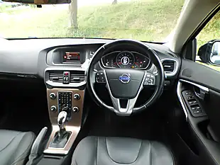 Used 2014 Volvo V40 Cross Country Lux Grey - Interior and Exterior details 15