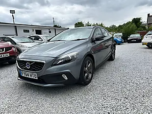 Used 2014 Volvo V40 Cross Country Lux Grey - Interior and Exterior details 3