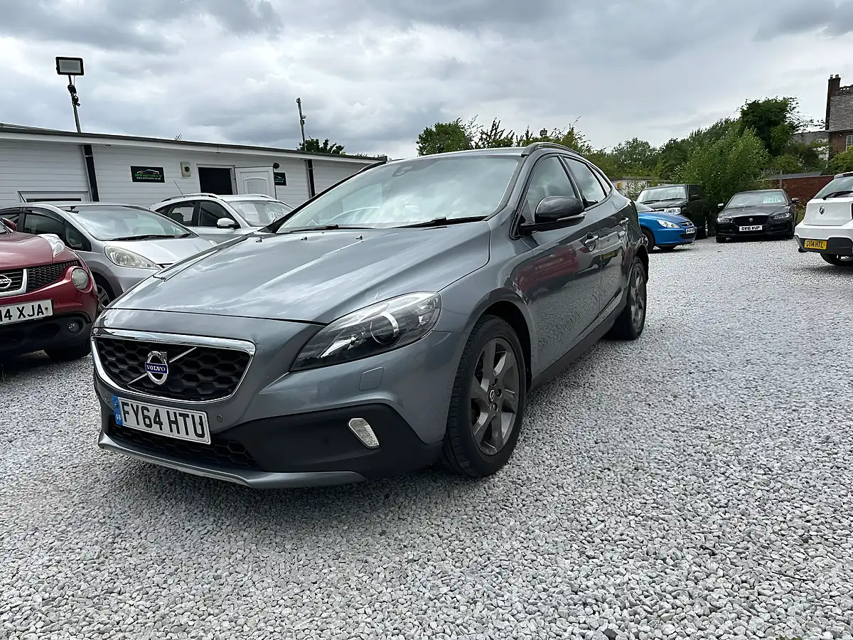 Used 2014 Volvo V40 Cross Country Lux Grey - Interior and Exterior details 3