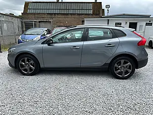 Used 2014 Volvo V40 Cross Country Lux Grey - Interior and Exterior details 5