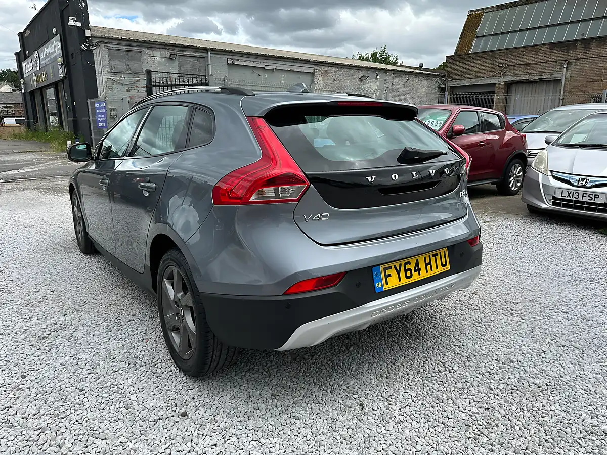 Used 2014 Volvo V40 Cross Country Lux Grey - Interior and Exterior details 6