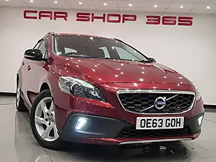 Used 2014 Volvo V40 Cross Country Lux Red - Interior and Exterior details 19