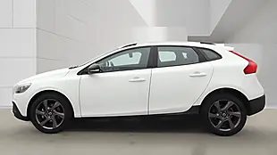 Used 2014 Volvo V40 Cross Country Lux White - Interior and Exterior details 17