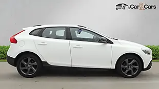 Used 2014 Volvo V40 Cross Country Lux White - Interior and Exterior details 5