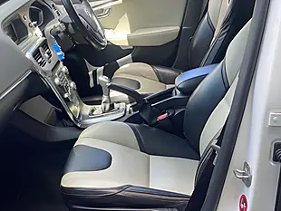 Used 2014 Volvo V40 Cross Country Lux White - Interior and Exterior details 12