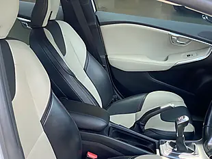 Used 2014 Volvo V40 Cross Country Lux White - Interior and Exterior details 14