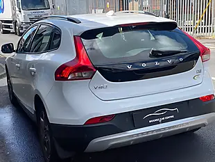 Used 2014 Volvo V40 Cross Country Lux White - Interior and Exterior details 18