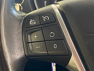Used 2014 Volvo V40 Cross Country Lux White - Interior and Exterior details 19