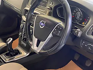 Used 2014 Volvo V40 Cross Country Lux White - Interior and Exterior details 9