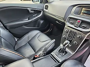 Used 2014 Volvo V40 Cross Country Luxury Power Blue - Interior and Exterior details 10