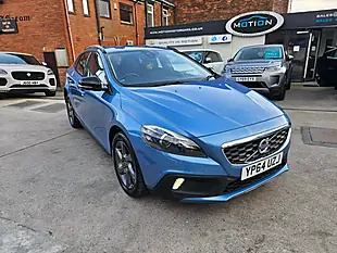 Used 2014 Volvo V40 Cross Country Luxury Power Blue - Interior and Exterior details 15