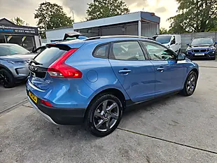 Used 2014 Volvo V40 Cross Country Luxury Power Blue - Interior and Exterior details 6