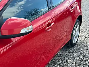 Used 2014 Volvo V40 Es Nav Red - Interior and Exterior details 12