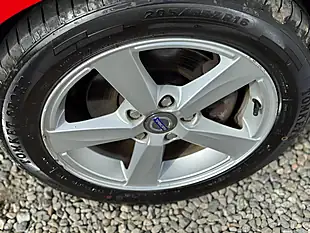 Used 2014 Volvo V40 Es Nav Red - Interior and Exterior details 16