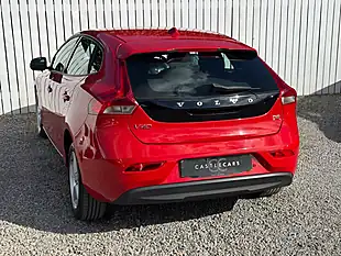 Used 2014 Volvo V40 Es Nav Red - Interior and Exterior details 4
