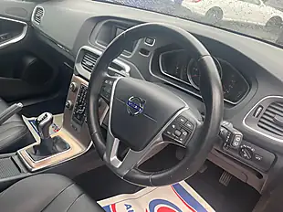 Used 2014 Volvo V40 Lux Black - Interior and Exterior details 12