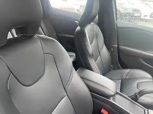 Used 2014 Volvo V40 Lux Black - Interior and Exterior details 13