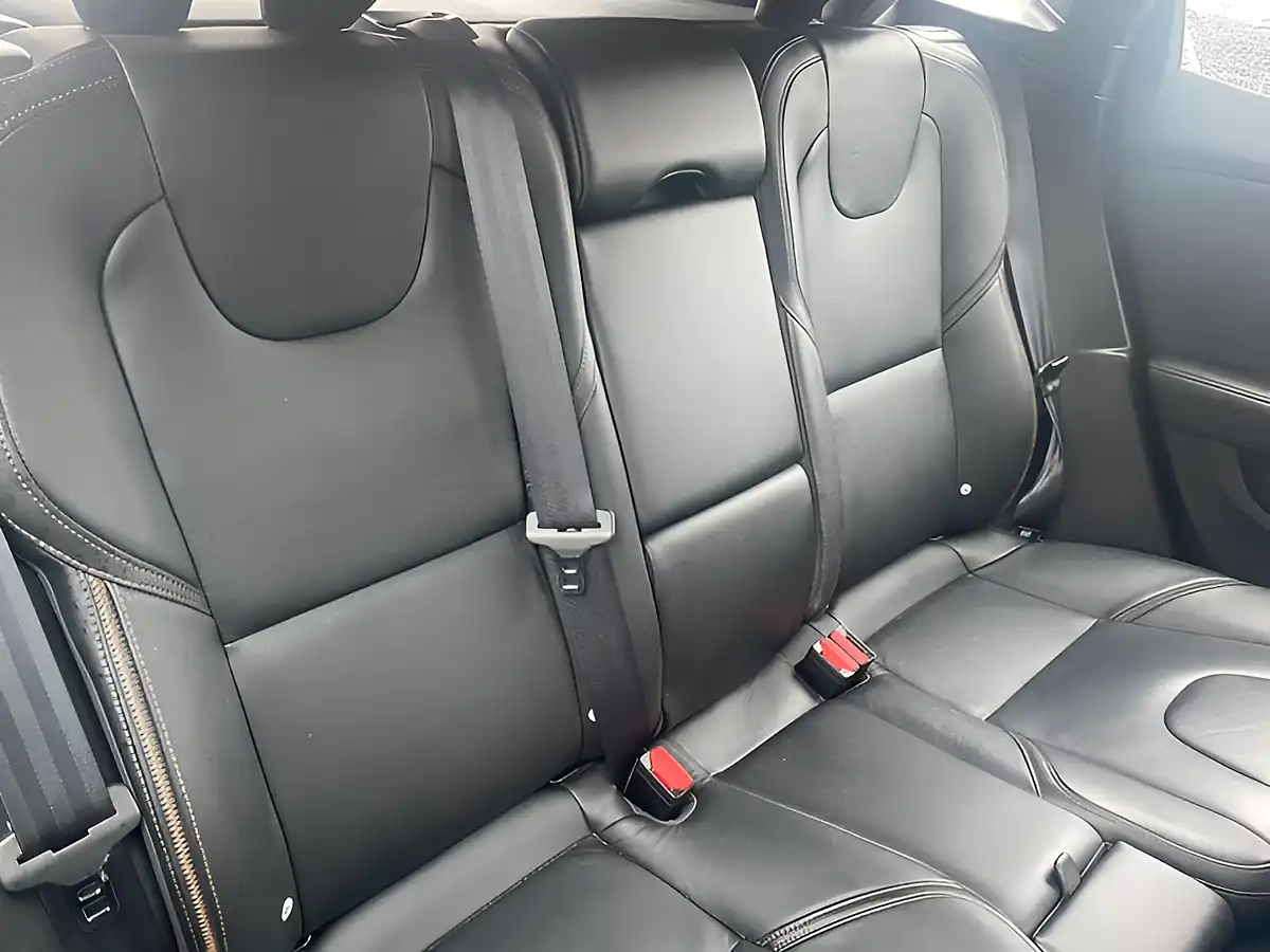 Used 2014 Volvo V40 Lux Black - Interior and Exterior details 14