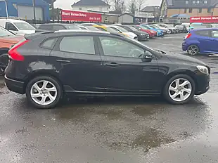 Used 2014 Volvo V40 Lux Black - Interior and Exterior details 9