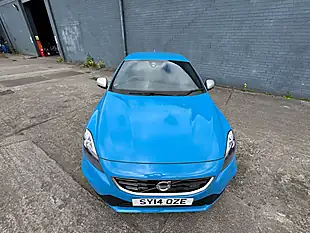 Used 2014 Volvo V40 R-Design Blue - Interior and Exterior details 8
