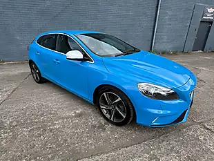 Used 2014 Volvo V40 R-Design Blue - Interior and Exterior details 9