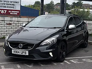 Used 2014 Volvo V40 R-Design - Interior and Exterior details 4