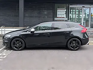 Used 2014 Volvo V40 R-Design - Interior and Exterior details 6