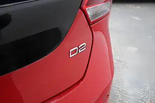 Used 2014 Volvo V40 R-Design Lux Red - Interior and Exterior details 12