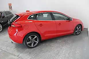 Used 2014 Volvo V40 R-Design Lux Red - Interior and Exterior details 8