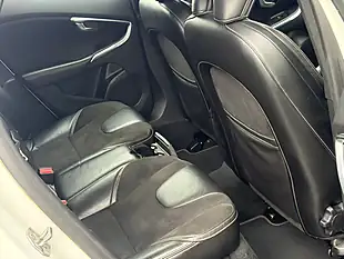 Used 2014 Volvo V40 R-Design Nav White - Interior and Exterior details 17