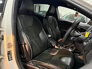 Used 2014 Volvo V40 R-Design Nav White - Interior and Exterior details 14