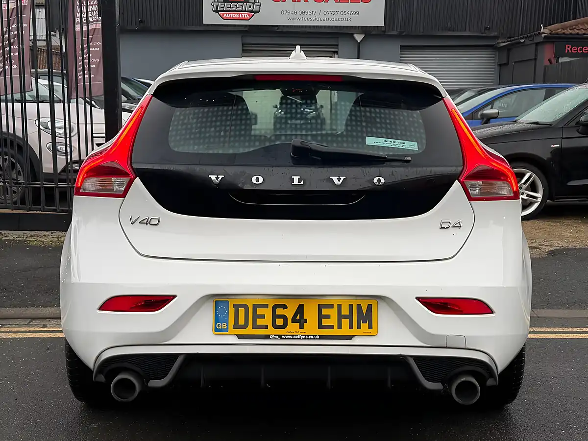 Used 2014 Volvo V40 R-Design Nav White - Interior and Exterior details 8