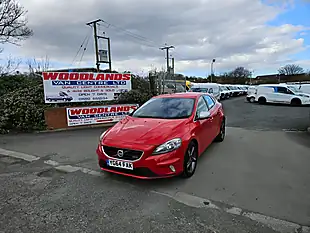 Used 2014 Volvo V40 R-Design Red - Interior and Exterior details 4