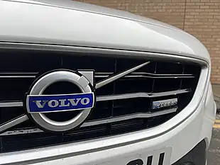 Used 2014 Volvo V40 R-Design White - Interior and Exterior details 4