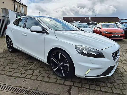 2014 Volvo V40 R-Design T2