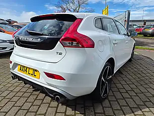 Used 2014 Volvo V40 R-Design White - Interior and Exterior details 6