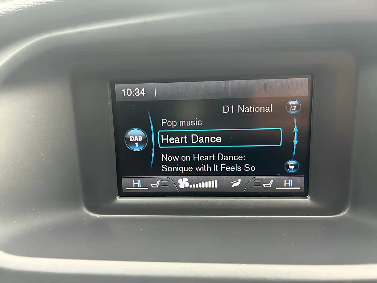 Used 2014 Volvo V40 Se Grey - Interior and Exterior details 14