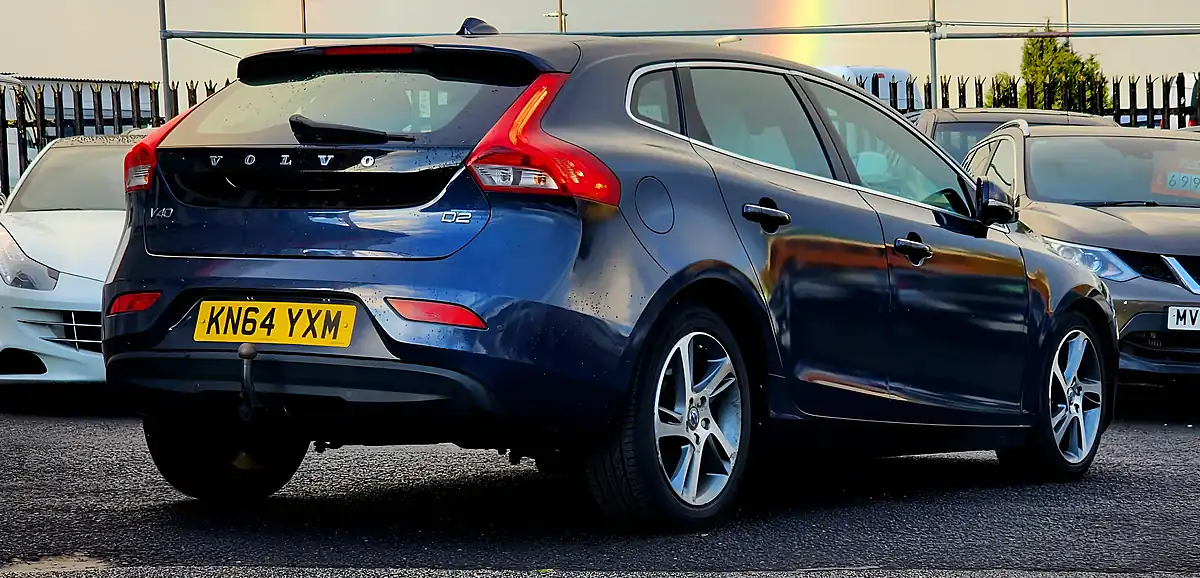 Used 2014 Volvo V40 Se Lux Blue - Interior and Exterior details 2