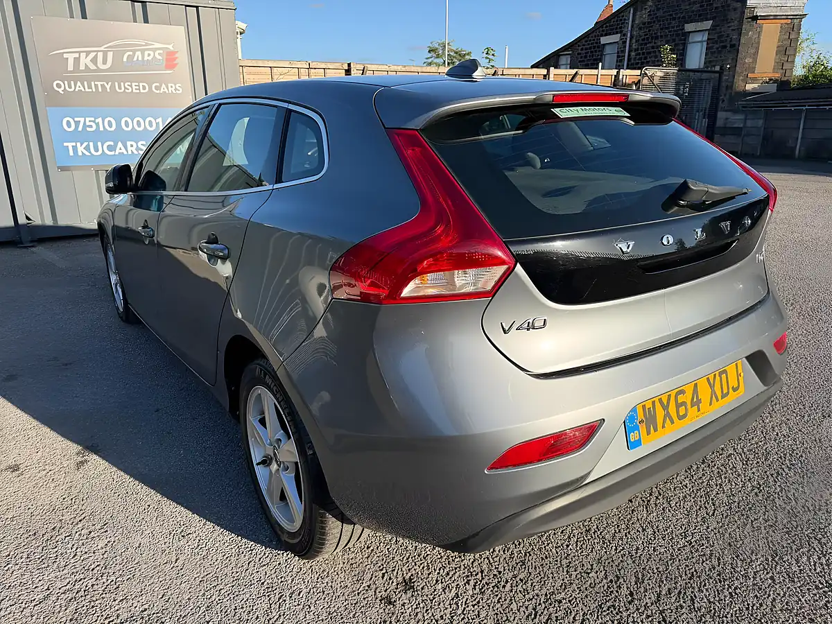 Used 2014 Volvo V40 Se Nav Grey - Interior and Exterior details 5