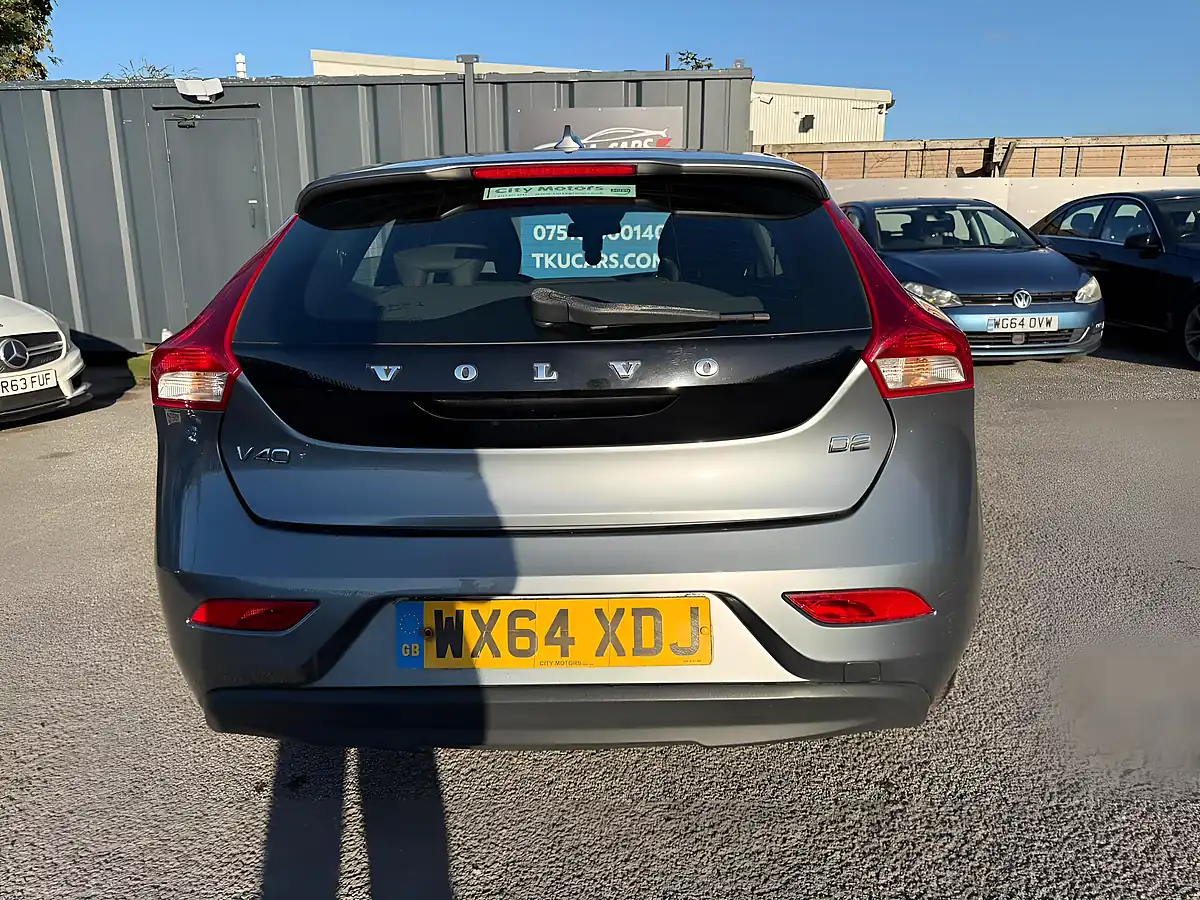 Used 2014 Volvo V40 Se Nav Grey - Interior and Exterior details 6