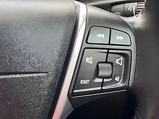 Used 2014 Volvo V40 Se Red - Interior and Exterior details 10